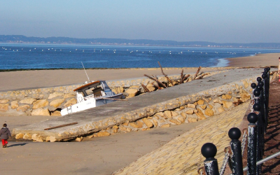 Arcachon séduit millions avec dune géante et culture locale